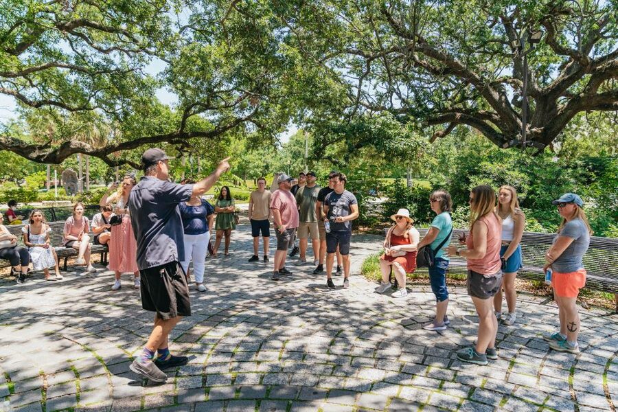 New Orleans: French Quarter, Voodoo and Cultural Experience - How much walking and standing should you expect?