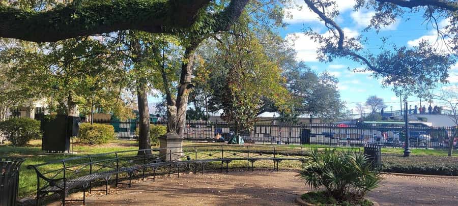New Orleans: French Quarter, Voodoo and Cultural Experience - Walking the French Quarter beyond Bourbon Street