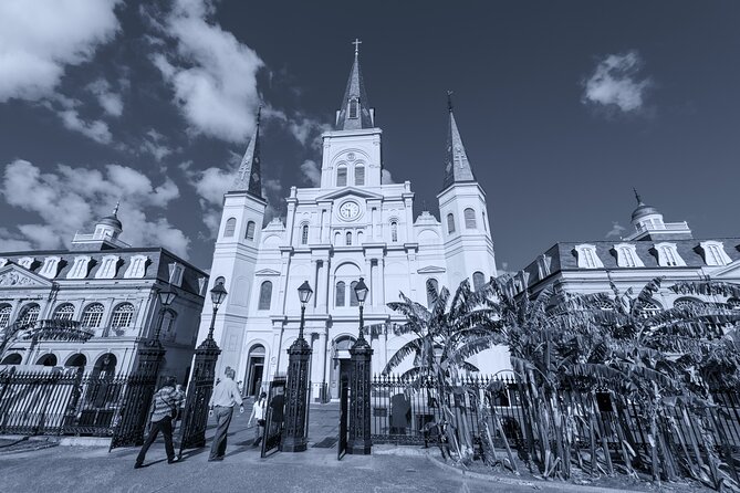 New Orleans Ghost Tour: Go Inside a Haunted Location - Orleans Street and the private haunted location