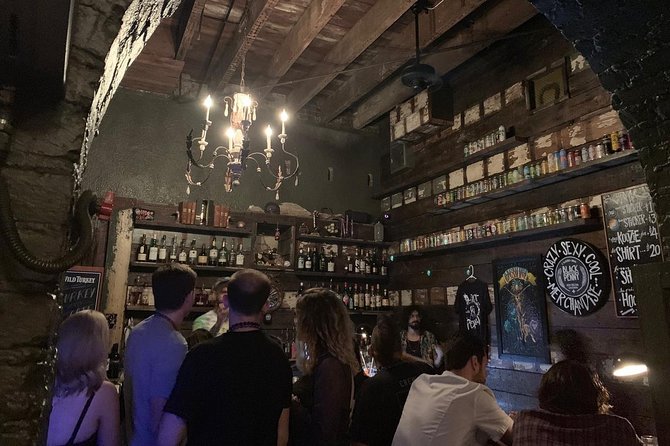 New Orleans Haunted History Ghost Tour - Reverend Zombie’s Voodoo Shop and the tour’s theatrical mood