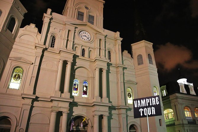 New Orleans Vampire Walking Tour - Jackson Square sets the mood