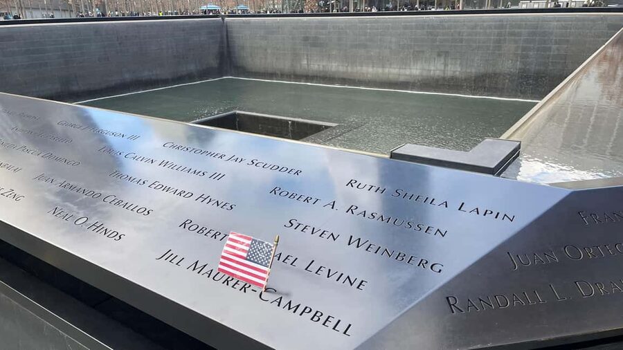 New York City: 9/11 Ground Zero Tour with All Access Option - Spending 75 minutes at the 9/11 Memorial pools