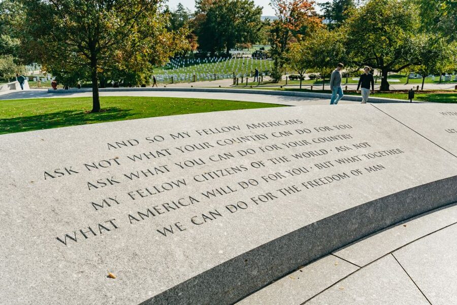 New York City: Full-Day Washington DC City Highlights Tour - White House and Capitol Hill photo stops