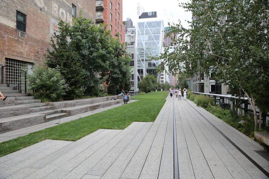 New York City: Private Walking Tour with a Local - Why the first day can be the smartest time