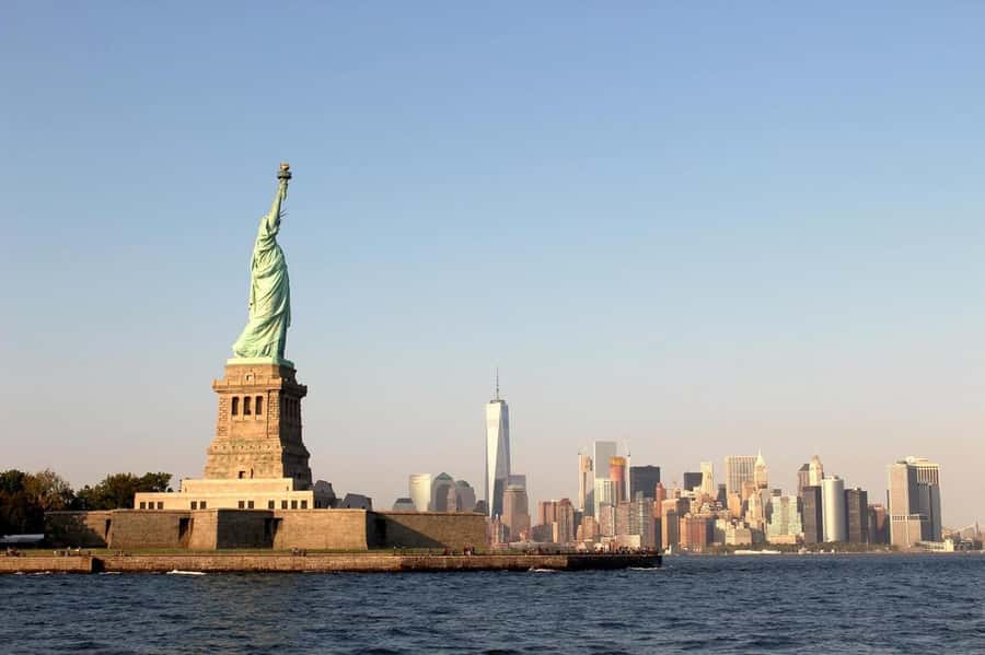 New York City: Statue of Liberty & Ellis Island Guided Tour - The Statue of Liberty Museum: useful context, limited time
