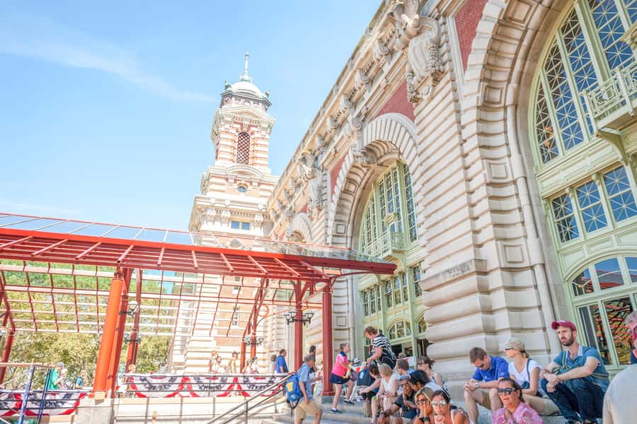 New York City: Statue of Liberty & Ellis Island with Ferry - Crowds, weather, and the practical trade-offs