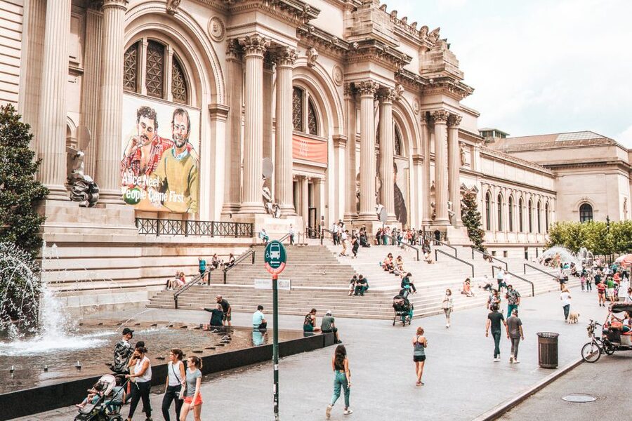New York: Hop-on Hop-off Sightseeing Tour by Open-top Bus - Uptown Loop: Museum Mile and Midtown landmarks
