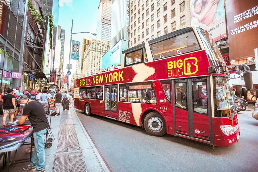 New York: Hop-on Hop-off Sightseeing Tour by Open-top Bus - Comfort, staff, and practical snags