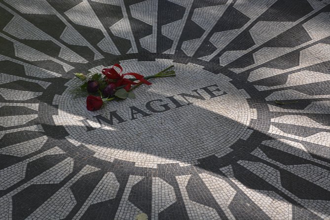 New York in One Day Guided Sightseeing Tour - Greenwich Village, SoHo, Chinatown, and the Financial District from the bus