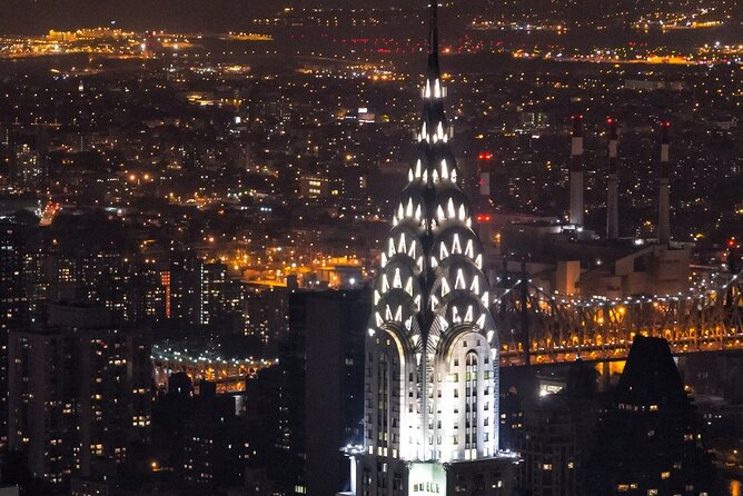 New York Night Tour: Open Top Bus Tour by TopView® - Crossing Brooklyn Bridge after dark