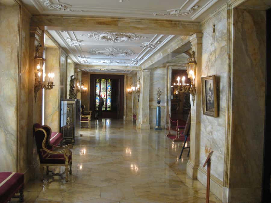 Newport: Newport Mansions Ticket - 1 or 2 Mansions - The Elms: a French chateau with a different mood