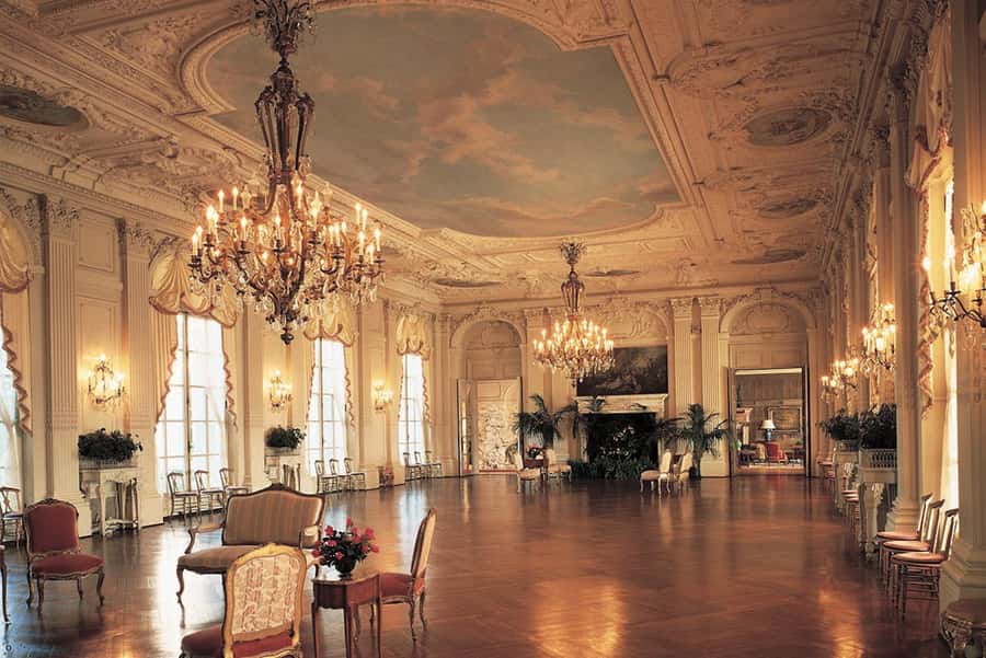Newport: Newport Mansions Ticket - 1 or 2 Mansions - Rosecliff: grand rooms, but a more limited visit