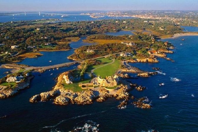Newport RI Mansions Scenic Trolley Tour (Ages 8+ only) - The Breakers, Newport’s largest mansion