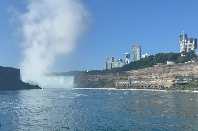 Niagara Falls Tour with Ticket for the Iconic Maid of the Mist - Meeting at 1 Prospect Street
