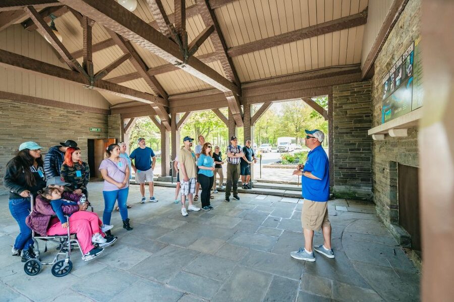 Niagara Falls, USA: American Tour & Maid of The Mist - Walking, weather, and seasonal tradeoffs