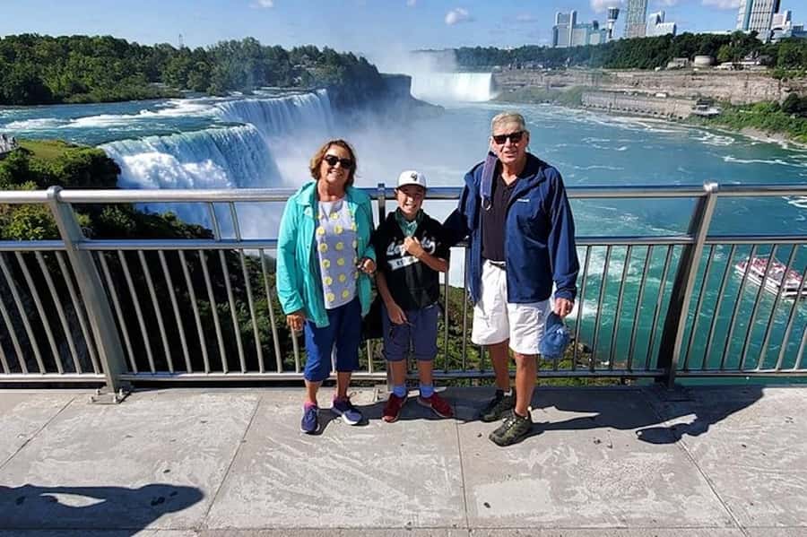 Niagara Falls, USA: Guided Tour with Maid of the Mist Cruise - Maid of the Mist: the main event