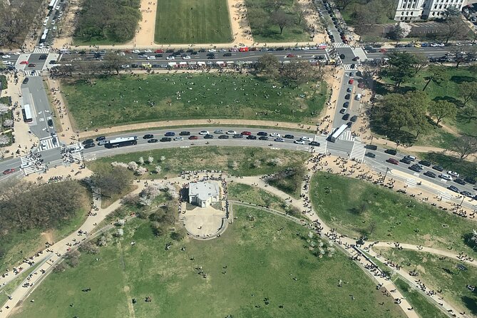 No-Wait Washington Monument Direct Entry Tickets & Guidebook - Riding up to the observation level