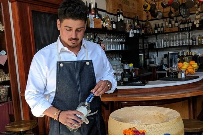 North Beach & Little Italy Walking Tour: Food, History & Flavor - Arancini, pastries, and pizza at the final stops