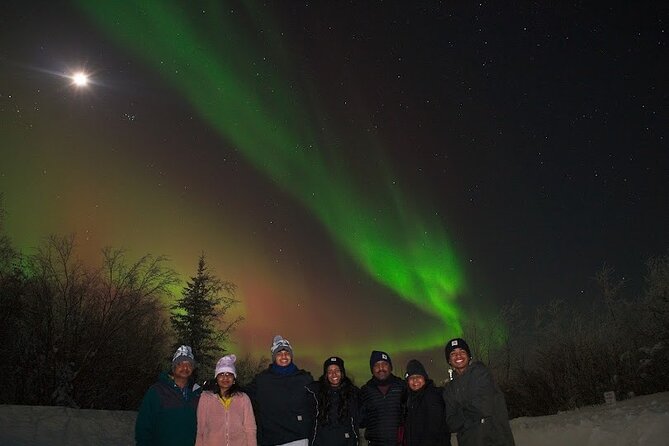 Northern Lights Aurora Tour with FREE Photography - Waiting for the aurora to wake up