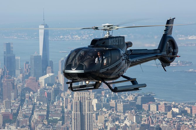 NY Helicopter Tour: Manhattan Highlights (Heliport fees Incl.) - From the Heliport to the Statue of Liberty