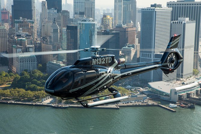 NY Helicopter Tour: Manhattan Highlights (Heliport fees Incl.) - The Aircraft, Windows, and Seating Question