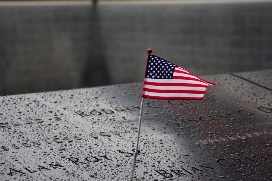 NYC: 9/11 Memorial Tour and Optional Observatory Ticket - Riding the Sky Pod to the 100th floor