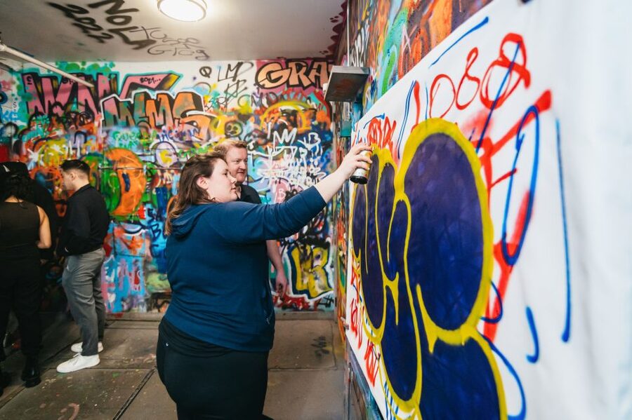 NYC: Brooklyn Graffiti Workshop with Local Artist - Why the small group matters