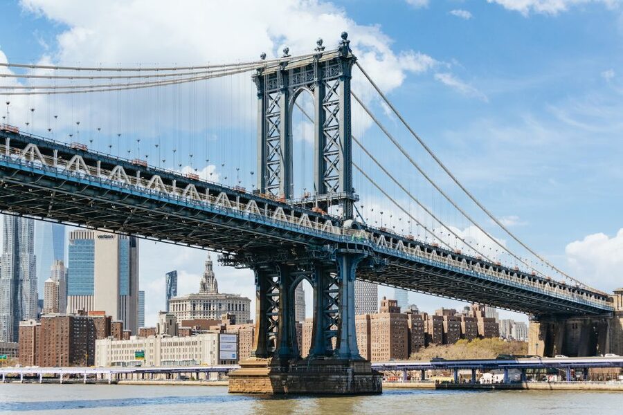 NYC: Circle Line 1.5-Hr Landmarks Skip-The-Box-Office Cruise - Lower Manhattan, Battery Park, and One World Observatory