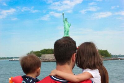 Circle Line 1-Hr Statue of Liberty Skip-The-Line Cruise