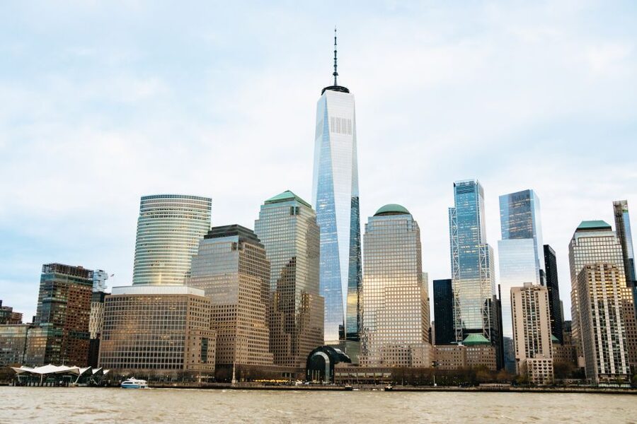 NYC: Circle Line 2h Harbor Lights Cruise Skip-The-Box-Office - Ellis Island, Governors Island, and the Statue of Liberty