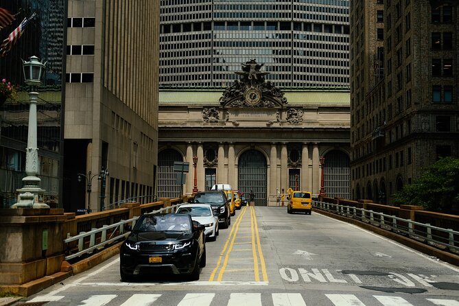NYC: Official Grand Central Terminal Tour - Whispering Gallery, lost property, and Graybar Passage