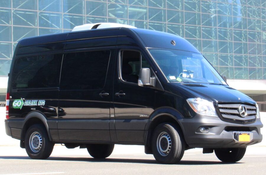 NYC: One-Way Shared Transfer to or from Newark Airport - Leaving Newark Airport without the usual airport shuffle