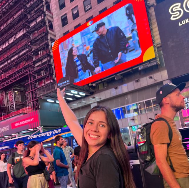 NYC: See Yourself on a Times Square Billboard for 24 Hours - The 24-hour display and the brief 15-second moment