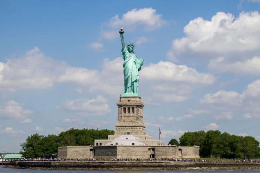 NYC: Statue of Liberty Express Skip-the-Box-Office Cruise - Live guides, humor, and the importance of your seat