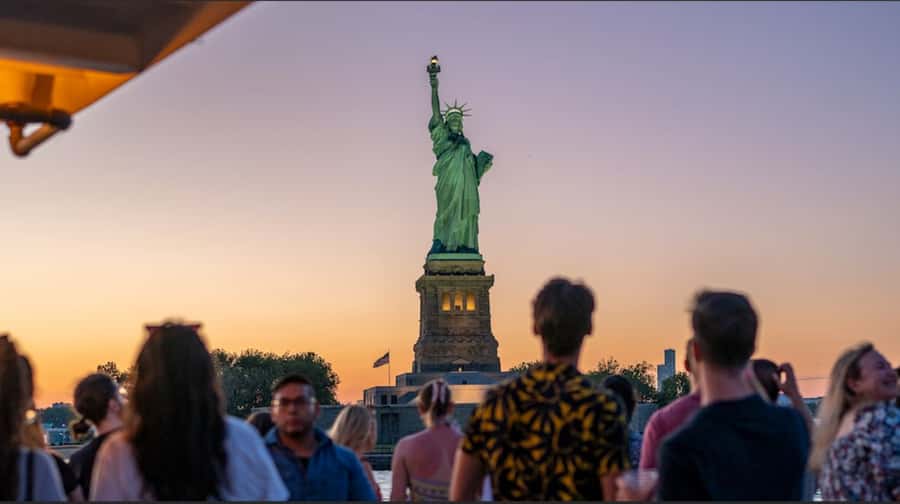 NYC: Statue of Liberty Sunset Cruise Skip-the-Line Ticket - Key points to know before you go