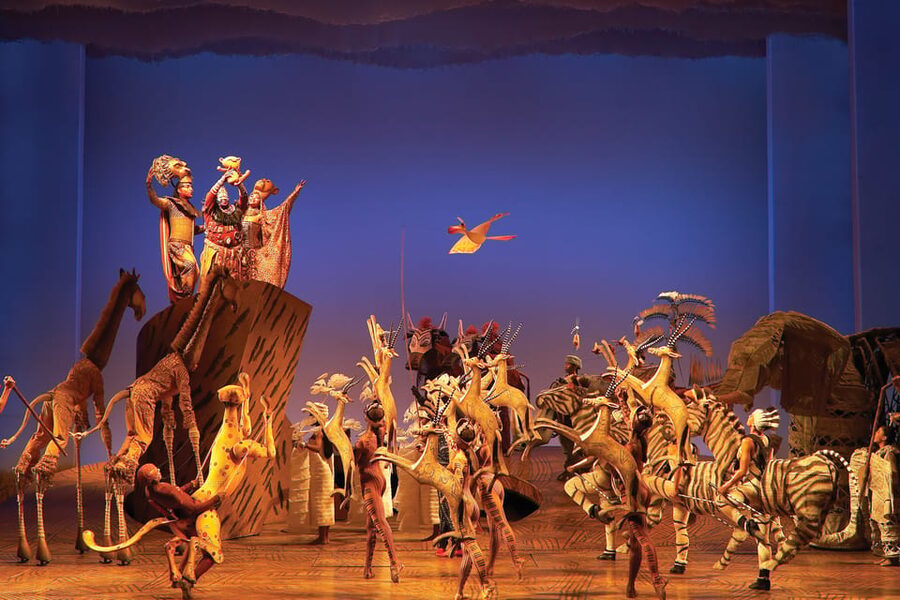 NYC: The Lion King on Broadway - Julie Taymor’s animals and moving stage pictures