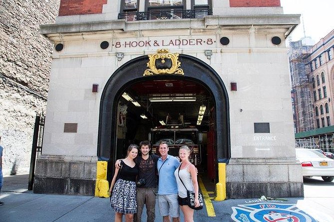NYC TV & Movie Locations Bus Tour – Friends, Seinfeld & More - Glee, Birdman, American Hustle, and the lesser-known sightings