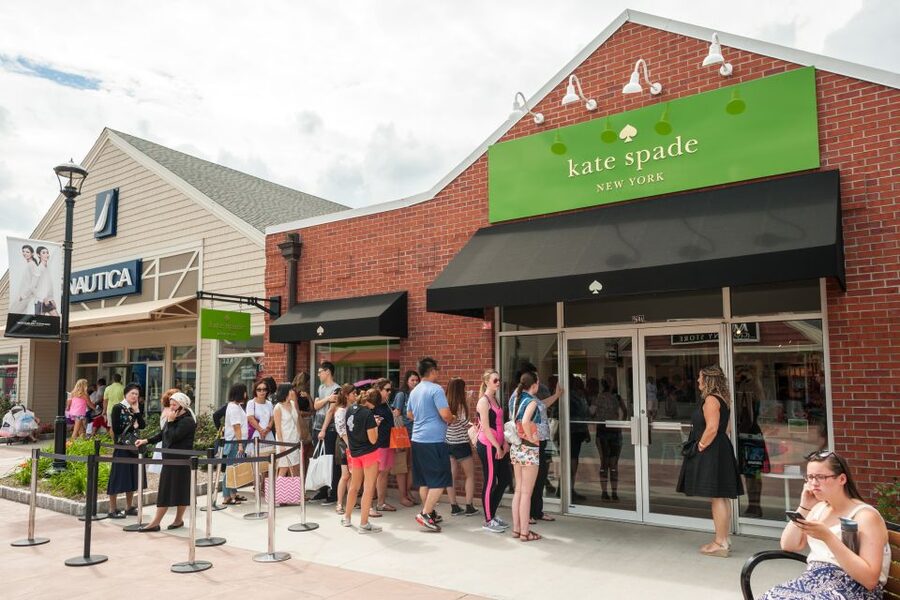 NYC: Woodbury Common Premium Outlets Shopping Trip - Choosing a departure from New York