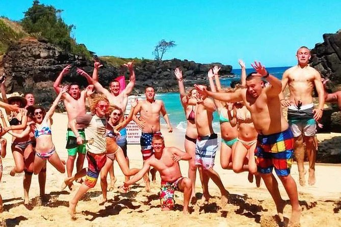 Oahu Circle Island Tour with Turtle Snorkeling— Small-Groups - Makapuʻu, Sandy Beach, and Waimanalo Show Oahu’s Windward Side