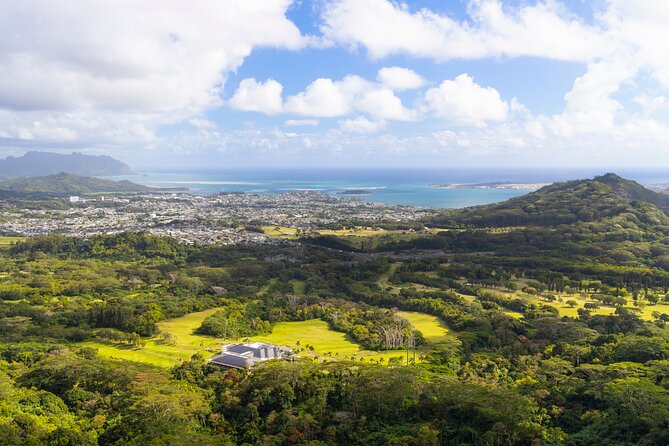 Oahu Grand Circle Island and Haleiwa Tour: 9-Hr Deluxe Experience - North Shore beaches are mostly a moving view