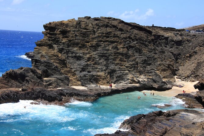 Oahu: Grand Tour Around Island 16 Locations plus Snorkeling - North Shore snorkeling and famous surf beaches