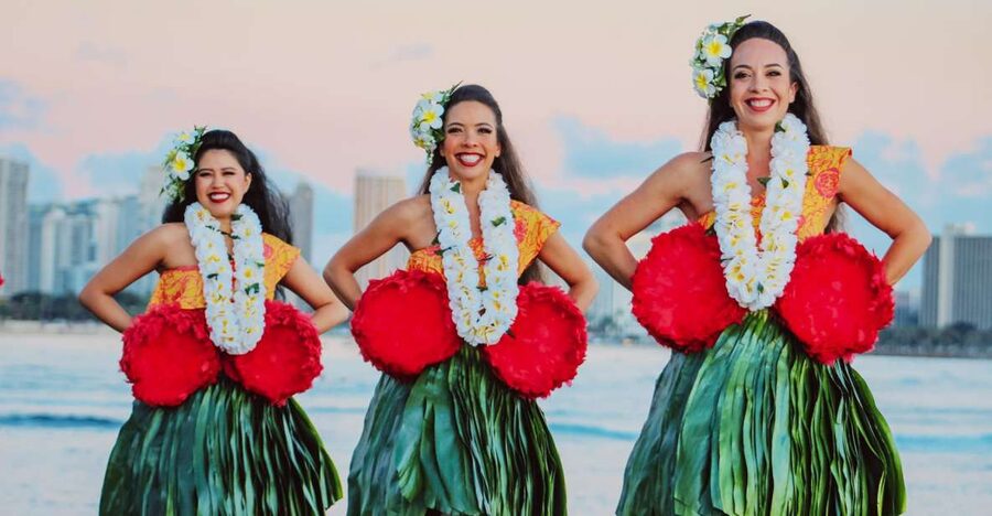 Oahu: Ka Moana Luau Dinner and Show at Aloha Tower - Make a Lei, Learn Hula, and Try Coconut Weaving