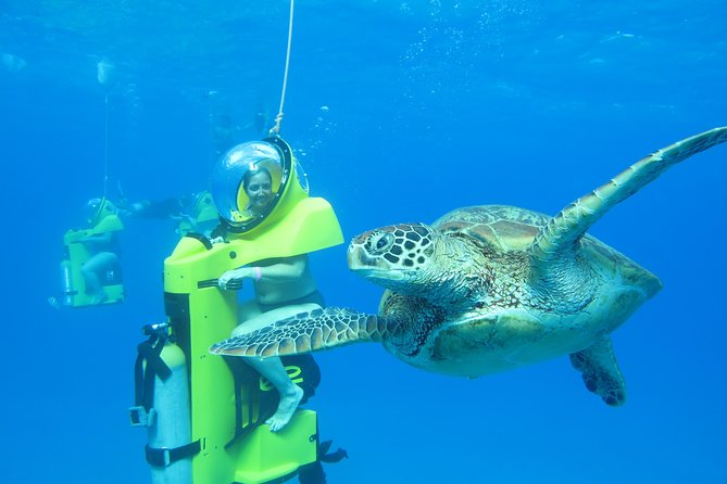 Oahu: Submarine Scooter Adventure - Maunalua Bay and the underwater scooter lesson