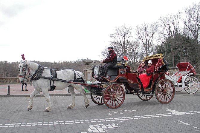 Official NYC Horse Carriage Rides in Central Park since 1979 ™ - Strawberry Fields, the Dakota, and the Upper West Side