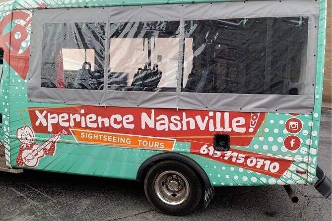 Open-Air Minibus Sightseeing Tour of Nashville - Nissan Stadium and a five-minute photo break