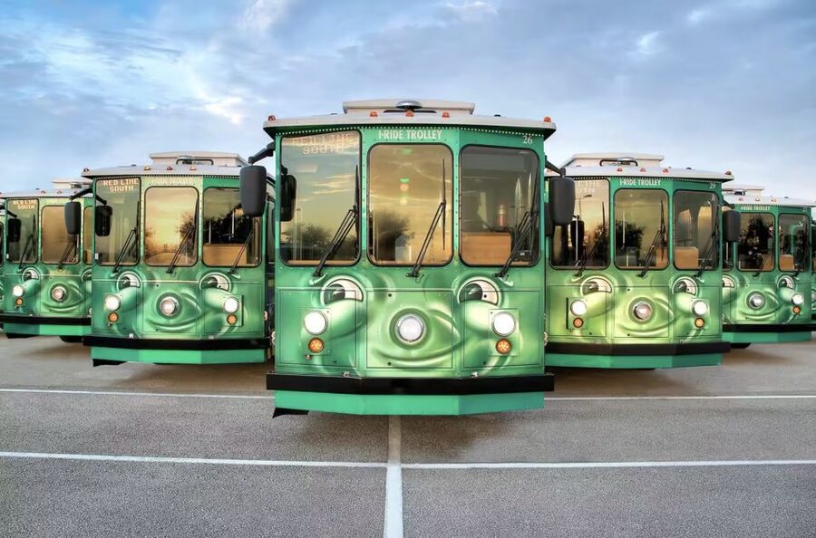 Orlando: I-Ride Trolley Hop-on Hop-off Pass - Drivers, boarding, and accessibility