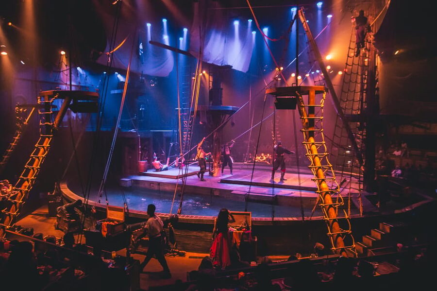 Orlando: Pirates Adventure Dinner Show with Drinks - Dinner during the 90-minute performance