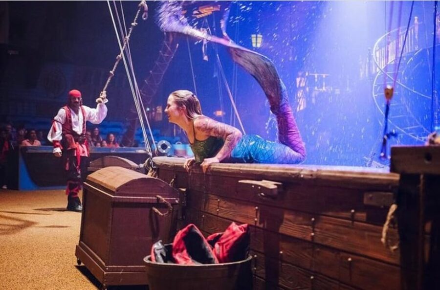 Orlando: Pirates Adventure Dinner Show with Drinks - Practical tips for a smoother evening