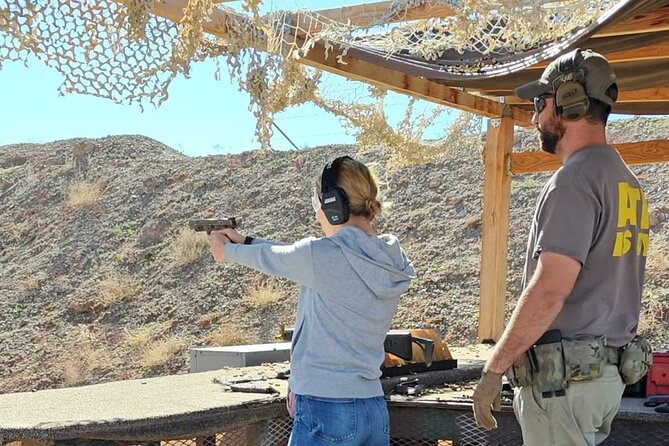 Outdoor Shooting Experience with Transfer and Lunch in Las Vegas - Who should book this outdoor shooting experience?