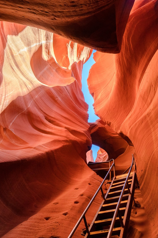 Page: Lower Antelope Canyon Prime-Time Guided Tour - Starting at Ken’s Tours in northern Arizona